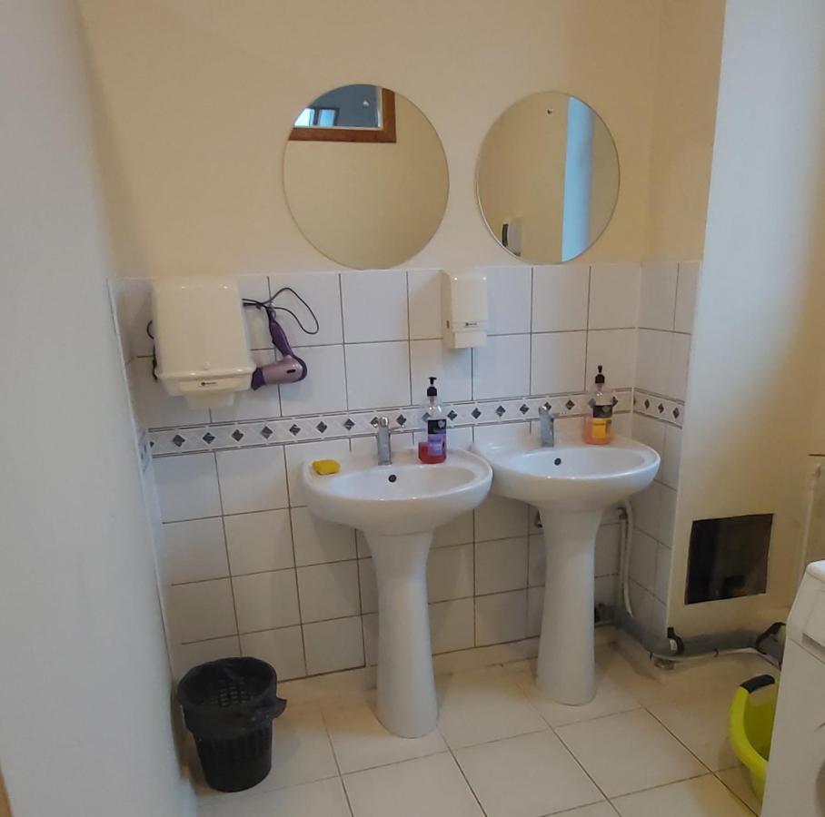 Tiesiog Hostelis Salcininkai Bagian luar foto